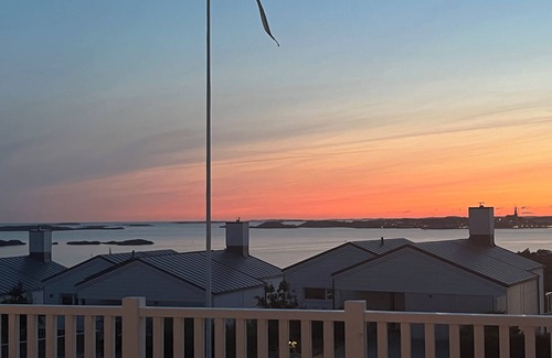 Fiskebackskil Villa | Beautiful summerhouse with magic seaview in Fiskebäckskil