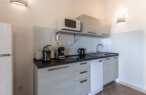 Monticello House | Beautiful villa for 4 people with A/C, WIFI, TV, terrace, pets allowed and panoramic view