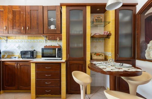 San Vito Apartment | Beautiful villa with dependence of 350 square meters can accommodate up to 14 people located on two levels; boasts a wonderful pool and garden, ideal for relaxing moments!The accommodation is located in San Priamo, a few km from San Vito, Muravera and Ca