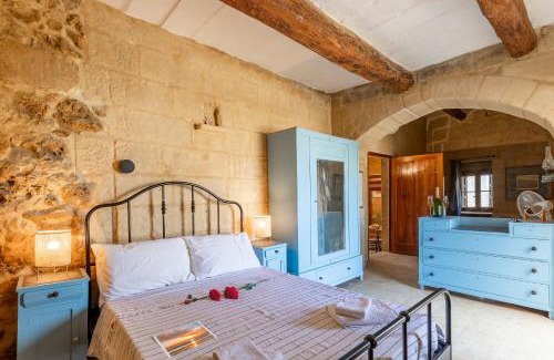 Xaghra Apartment | Bebbuxija Pool Farmhouse Gozo - Happy Rentals