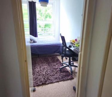 Oval House | Bedroom in Central London