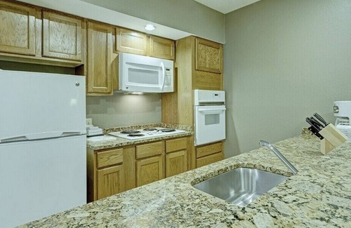 Hancock Resort | Bentley Brook at Jiminy Peak - 2 Bedroom - ski in/out