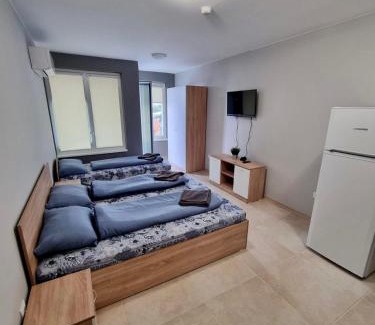 Studentski Grad Apartment | Best family apartments & private parking