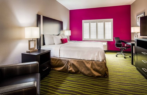 Dilley Hotel | Best Western Plus Dilley Inn & Suites