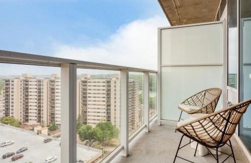 Rainey Street Historic District House | Billy by AvantStay Brand New Condo in Austin w Amazing Amenities