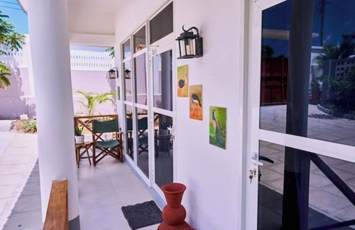 Mbezi Apartment | Birds of paradise home2 |Modern nature|Cozy in Dar