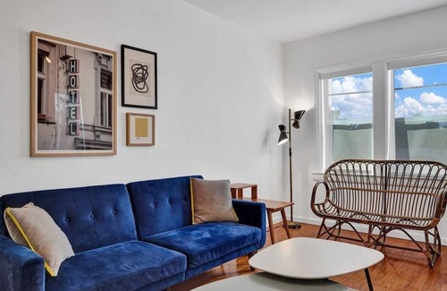 Northeast Miami House | Biscayne Deluxe Unit, 2br/1bath, Free Parking, Garden & Bbq!
