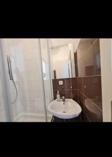 Zagreb Hostel | BISHNU HOSTEL