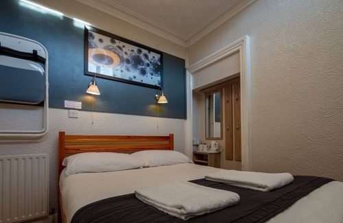 Weston-super-Mare House | Blakeney Guest House