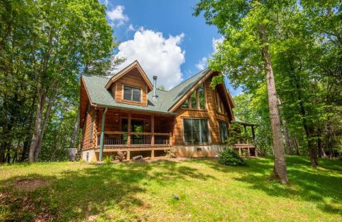 Lansing House | Blue Ridge Mountain Log Cabin - Views - Fireplace - River Access!