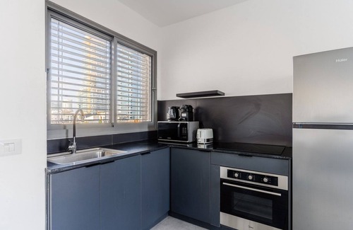 Florentin Apartment | Blueground | Florentin, Spacious, Balcony (TLV-26)