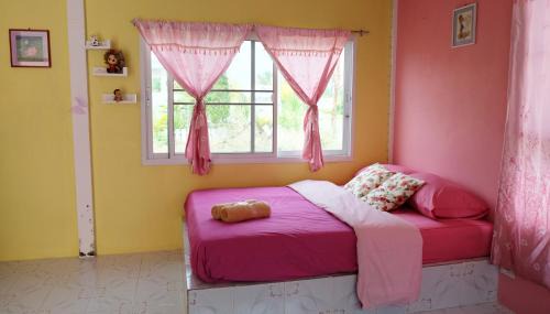 Suan Phueng Resort | Boathouse Resort Suanphung