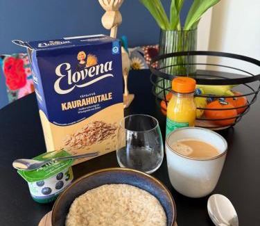 Aviapolis Apartment | Bohemian Luxury with private Sauna, own carparking, 3 km from airport