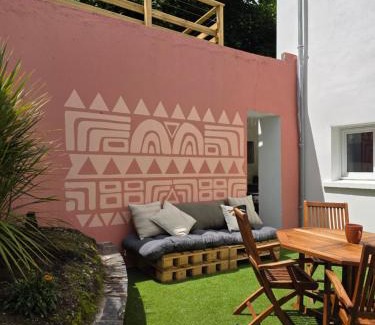 Rosporden Apartment | Boho Nest