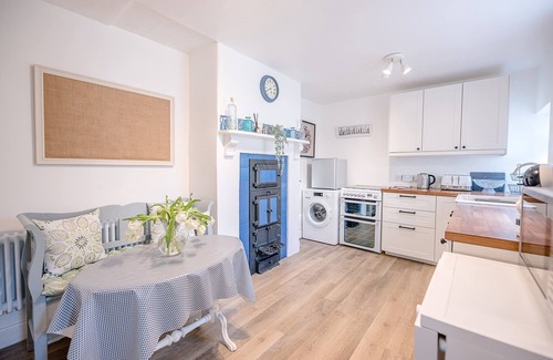 Southwold Cottage | Bonheur, 16 Bartholomew Green, Southwold