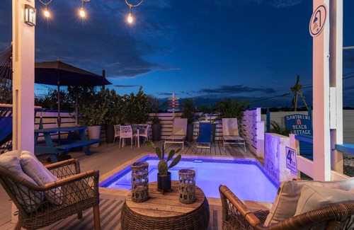 Boqueron House | @ BOQUERON Santorini cozy Cottage, full AC, private heated pool, sleeps 6