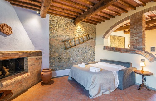 Montespertoli House | Borgo Divino