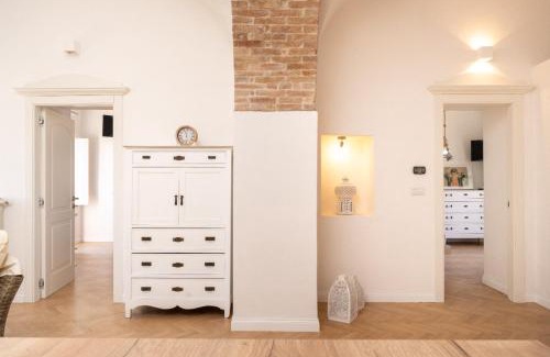 Aliano Bed & Breakfast | BORGO LEVI