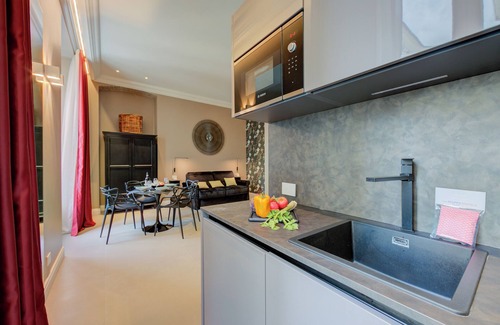 Sanremo Centre Apartment | Boutique Central Mina