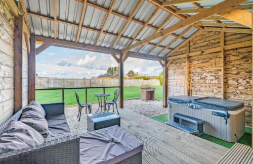 Coleford Resort | Bowbrook Lodges