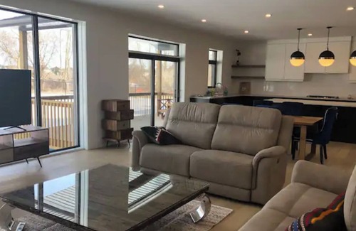 Middlesex Centre House | Brand new luxury house