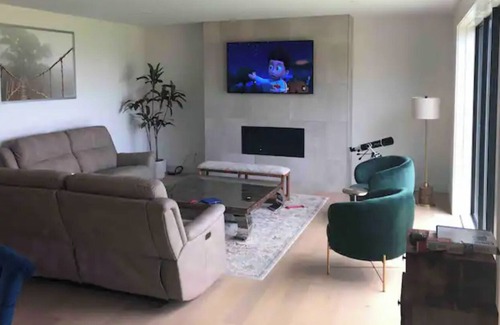 Middlesex Centre House | Brand new luxury house