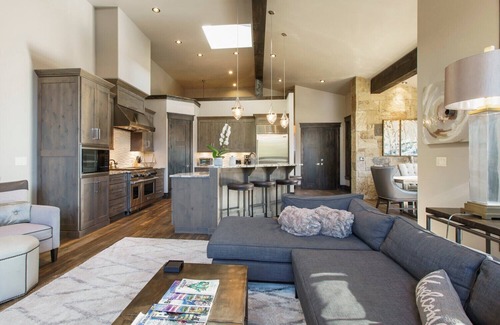 Peak 8 Villa | Breckenridge 49 - Four Bedroom Villa, Sleeps 10