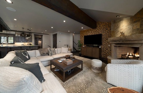 Peak 8 Villa | Breckenridge 68 - Five Bedroom Villa, Sleeps 10