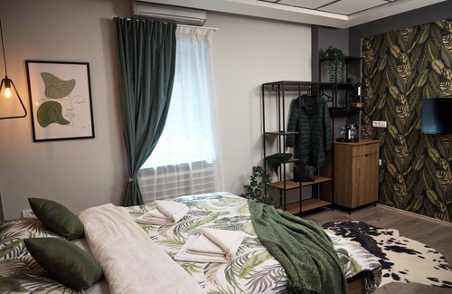 Novi Sad Apartment | Brent Collection