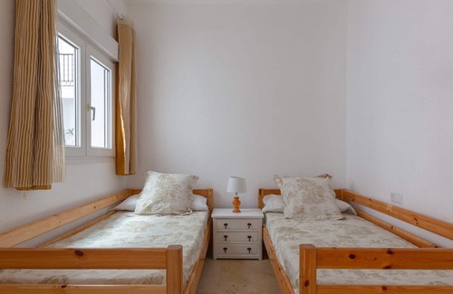 Centro Apartment | Bright apartment with two bedrooms and a patio