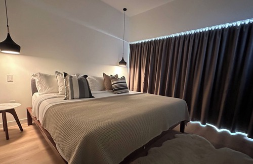 Ladera Heights Apartment | Bright, private oasis near LAX/SoFi/West LA