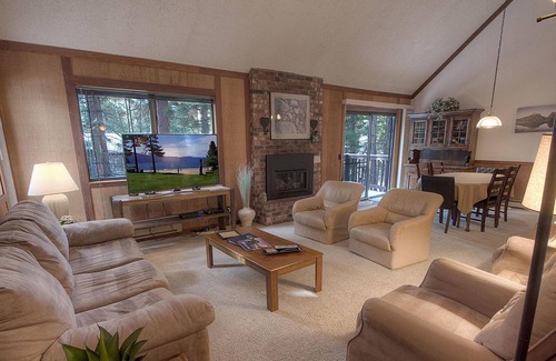 Incline Village House | Brookstone Pines by Lake Tahoe Accommodations