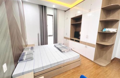 Huong Thuy Hotel | Có 3 phòng ngủ ở gần nhau - Kenzpi House