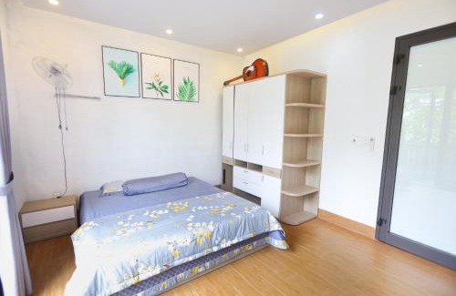 Huong Thuy Hotel | Có 3 phòng ngủ ở gần nhau - Kenzpi House