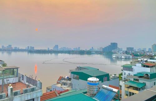 Yen Phu Apartment | Căn hộ 2 Phòng Ngủ 1 Khách 2 Vệ Sinh Tại Tây Hồ