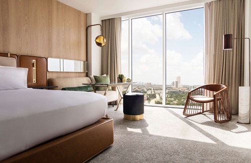 Downtown Houston Hotel | C. Baldwin, Curio Collection by Hilton