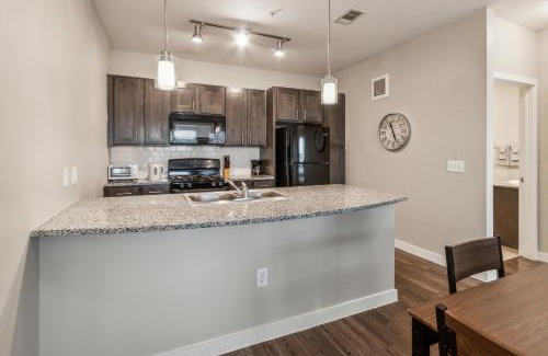 Willowbrook Apartment | C Creek 7309 I New Construction 1bd Apt I Gated