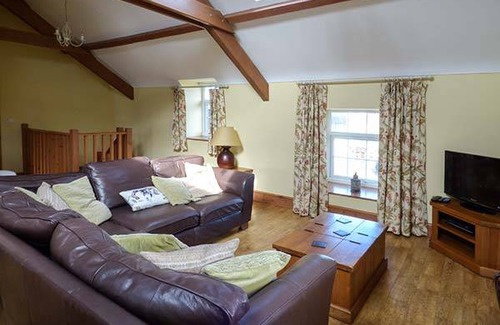 Holyhead Cottage | Cabin ∙ 3 bedrooms ∙ 6 guests