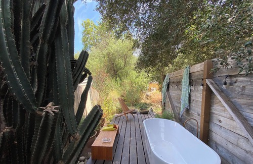 Sylvia Park Cabin | Cabin retreat nestled in the Santa Monica Mountains. 10min drive to the beach!