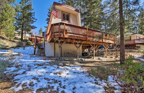 Fawnskin House | Cabin with Deck and Hot Tub Walk to Big Bear Lake!
