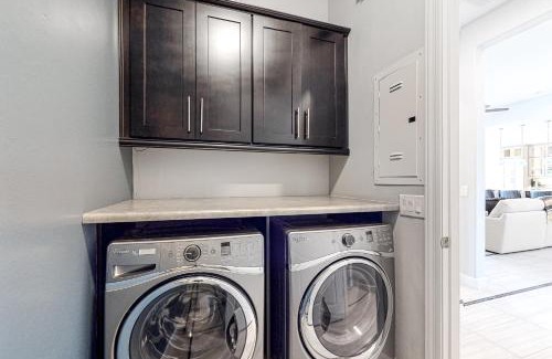 Dove Mountain House | Cactus Flower Pass