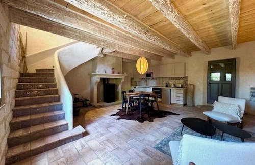 Gallician Other | Camargue, authentic and refined charm