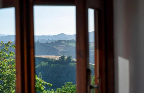 Secchiano House | Camera a Casa Castora