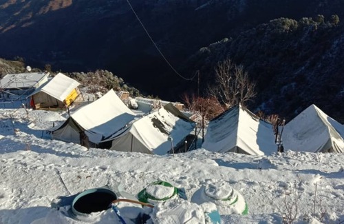 Dhanaulti RV Rental | Camp Awara Dhanaulti