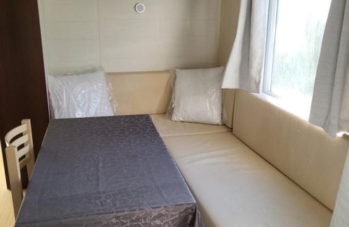 Saint-Cheron Other | Camping parc des roches