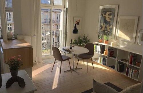 Christianshavn Apartment | Canal Quiet apt