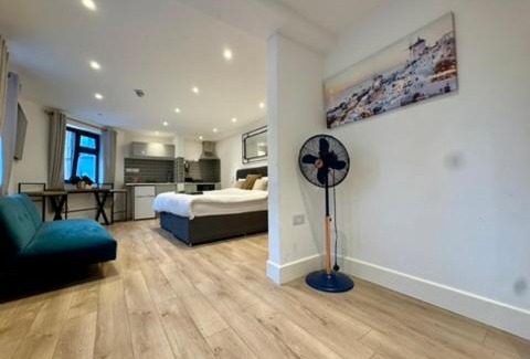 Southampton City Centre Apartment | Canal Walk Studio Apartments