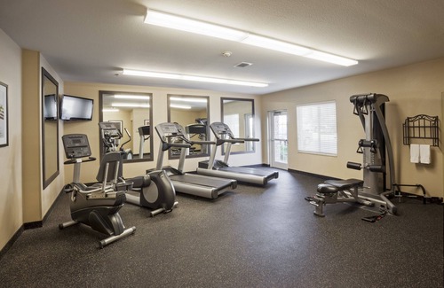 Central Oklahoma City Hotel | Candlewood Suites Oklahoma City - Bricktown by IHG