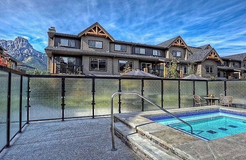 Copperstone Resort Condo | Canmore - Copperstone #4210 - 2 Bedroom + Den