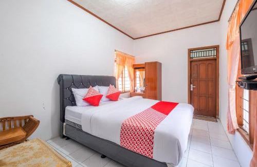 Cikole Hotel | Capital O 1541 Puri Cikole Asri